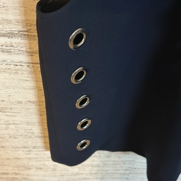 Carmen Marc Valvo Blouse l SIZE S - Picture 4 of 6